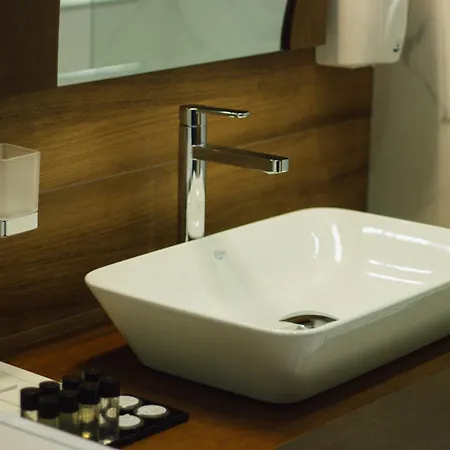 Brilant Luxury شقة Gjirokastër