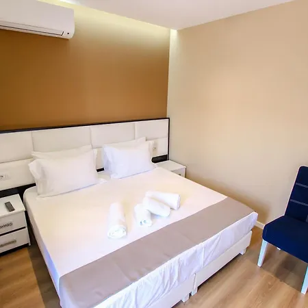 Brilant Luxury *