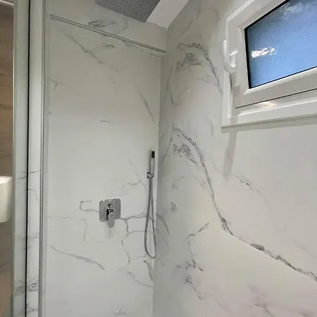 Brilant Luxury Gjirokastër