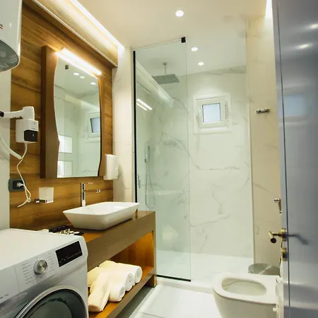 Brilant Luxury Apartamento *