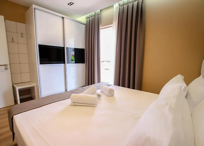 Brilant Luxury * Gjirokastra